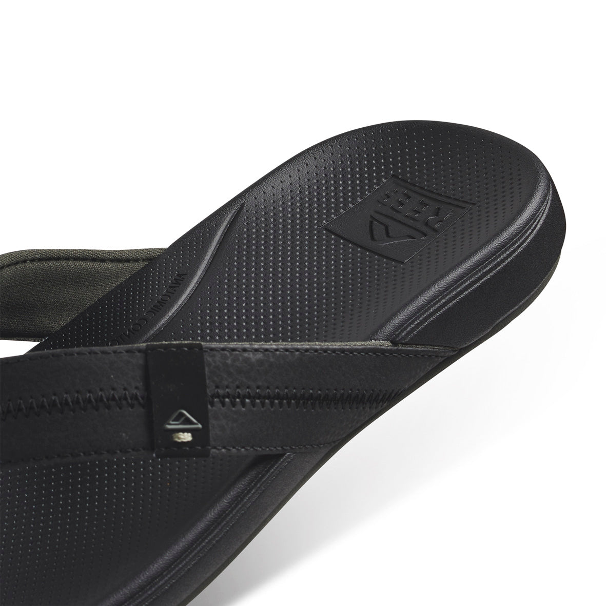 Mens Cushion Phantom 2.0 - Black | MENS SANDALS | REEF
