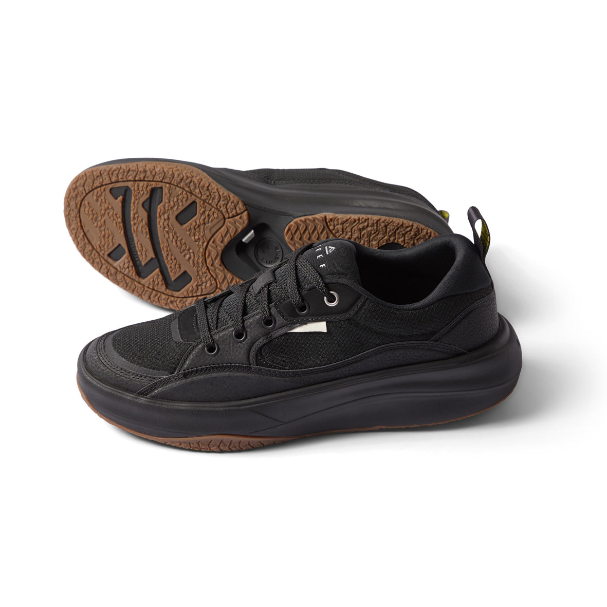 Mens Fanning Shoe - Black / Silver | SHOES | REEF